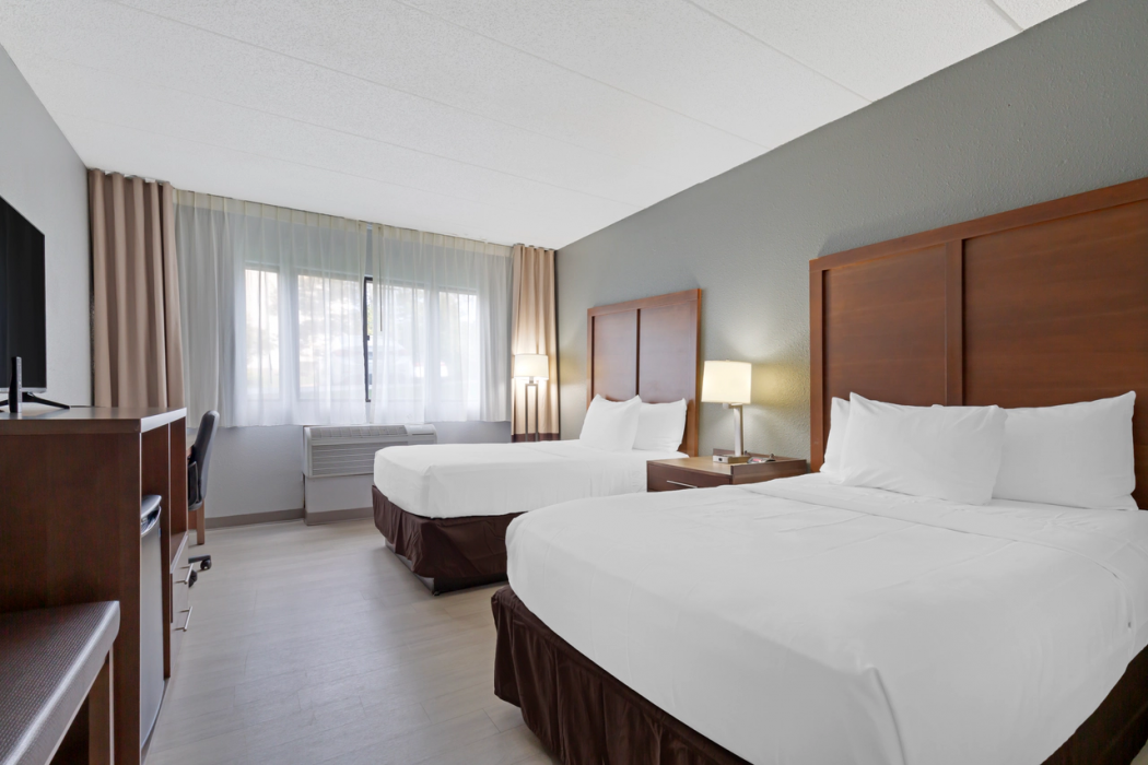 Clarion Hotel & Suites BWI Airport North 15/62