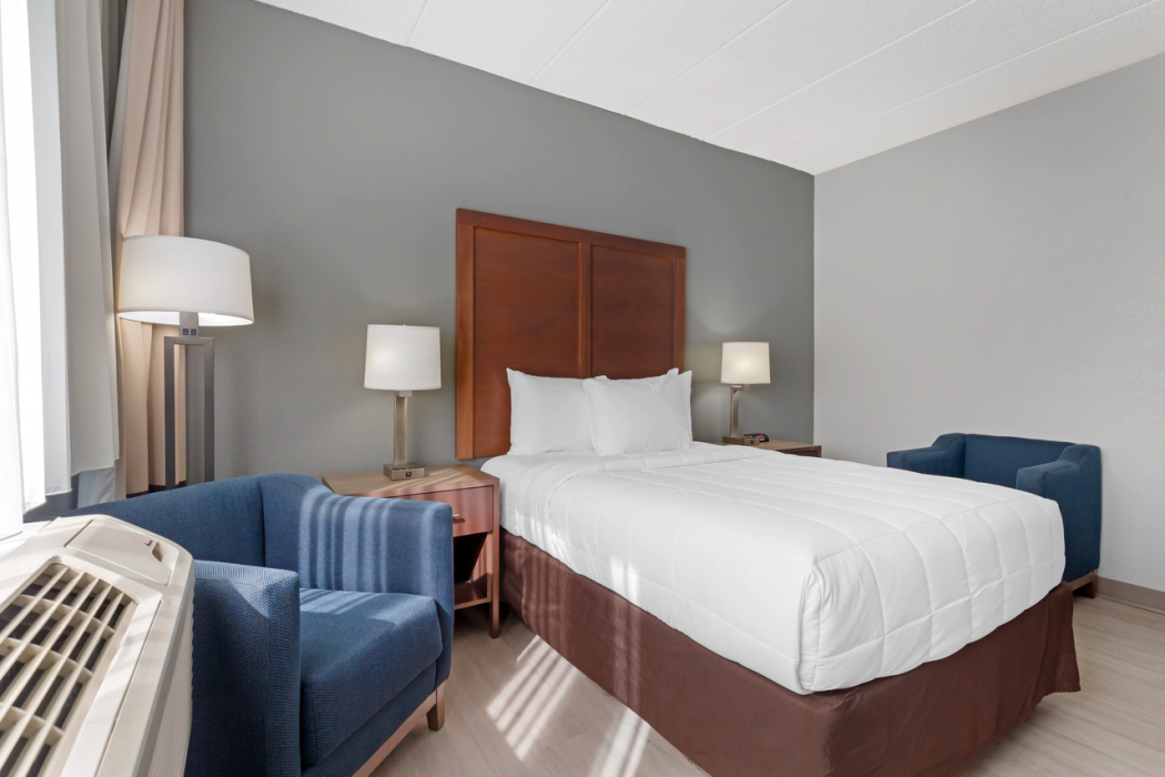 Clarion Hotel & Suites BWI Airport North 13/62