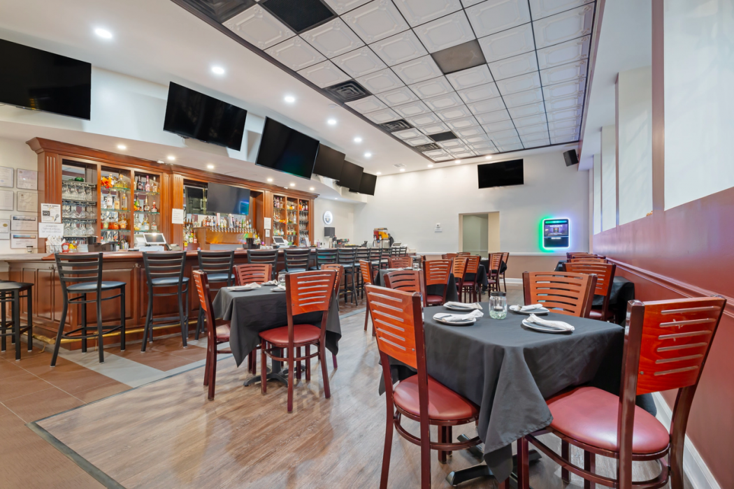 Clarion Hotel & Suites BWI Airport North 27/62