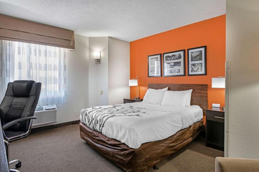 Sleep Inn DeWitt - Lansing North 6/17