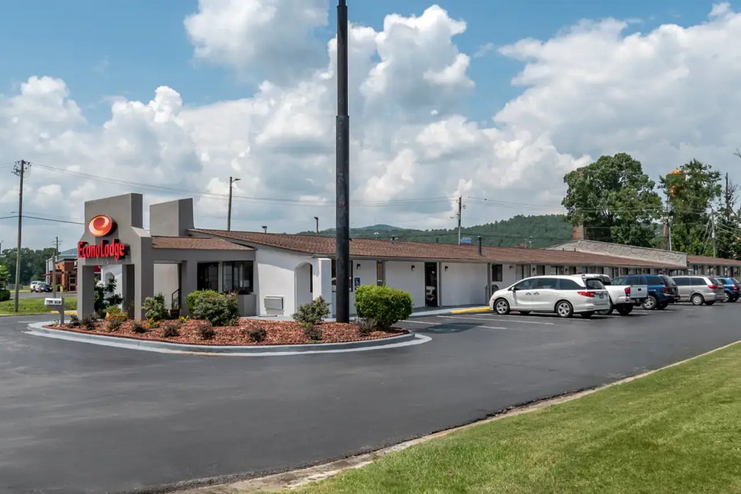 Econo Lodge Oxford near Choccolocco Park 4/37
