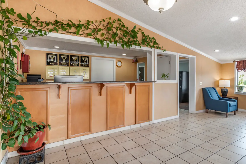 Econo Lodge Oxford near Choccolocco Park 7/37