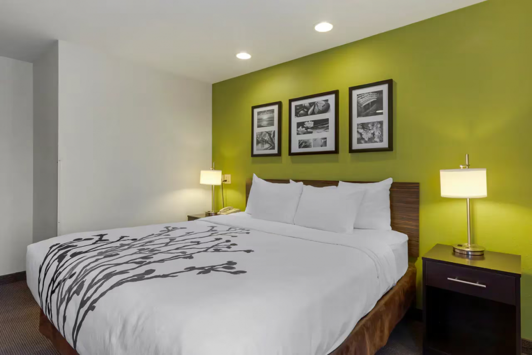 Sleep Inn Ontario 11/27