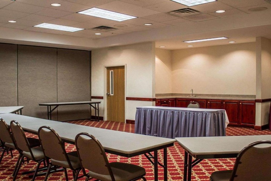 Quality Inn Suites Bellville Mansfield 7/27