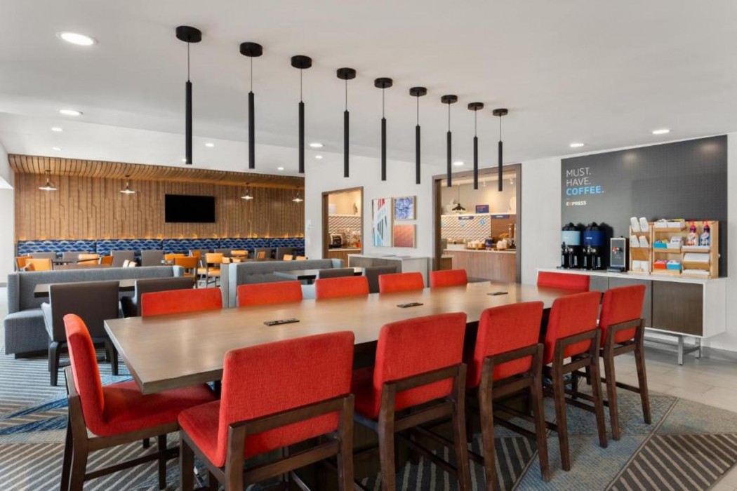 Holiday Inn Express Atlanta Airport - North by IHG 12/31