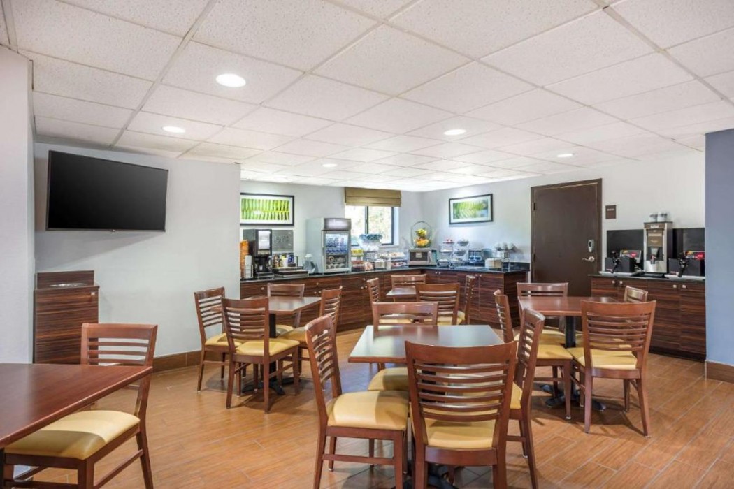 Sleep Inn State College near Penn State 12/26