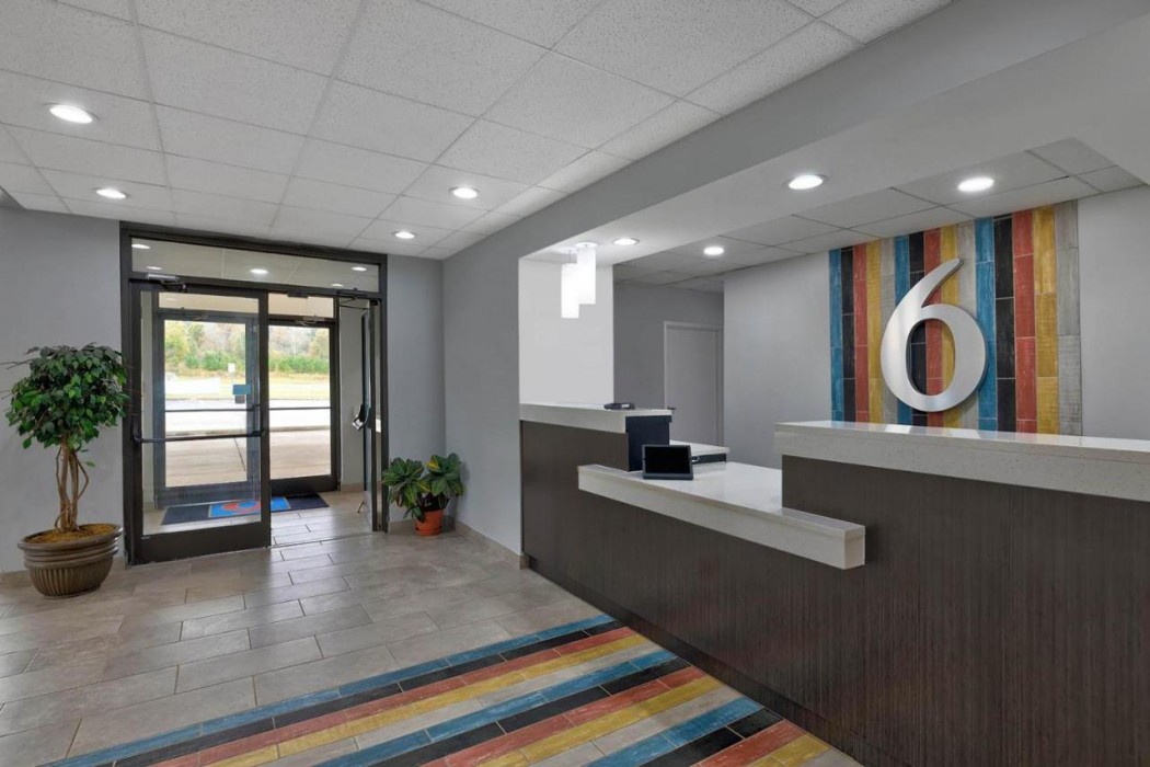Motel6 Scottsboro, AL – Hwy 72 6/30