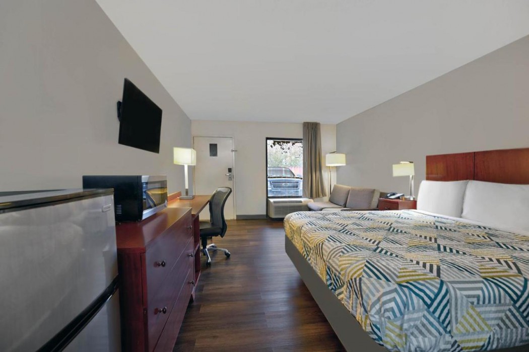 Motel6 Scottsboro, AL – Hwy 72 10/30