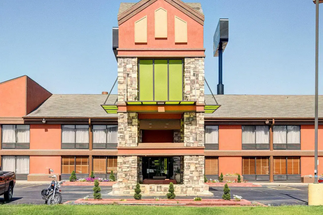 Quality Inn Fort Smith I-540 2/31