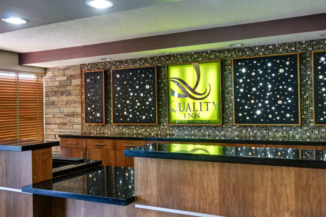Quality Inn Fort Smith I-540 5/31