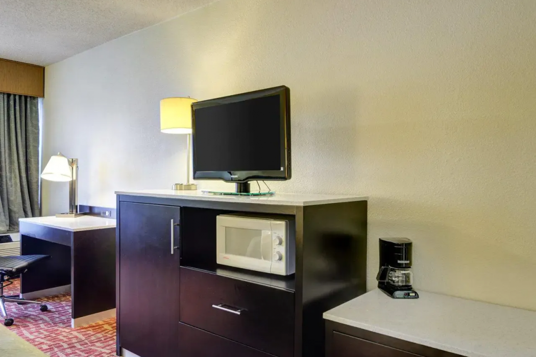 Quality Inn Fort Smith I-540 14/31