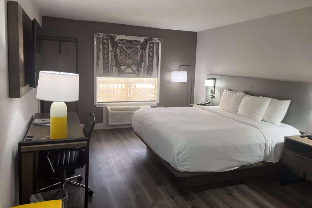 Comfort Inn & Suites Houston West-Katy 18/39