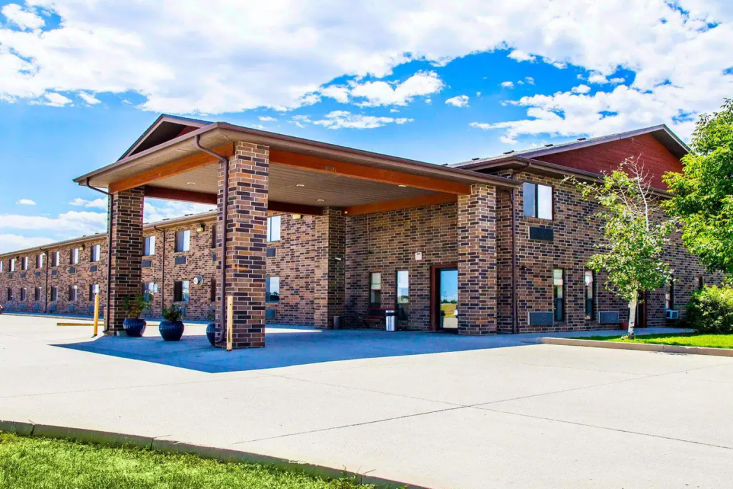 Econo Lodge Longmont East 1/17