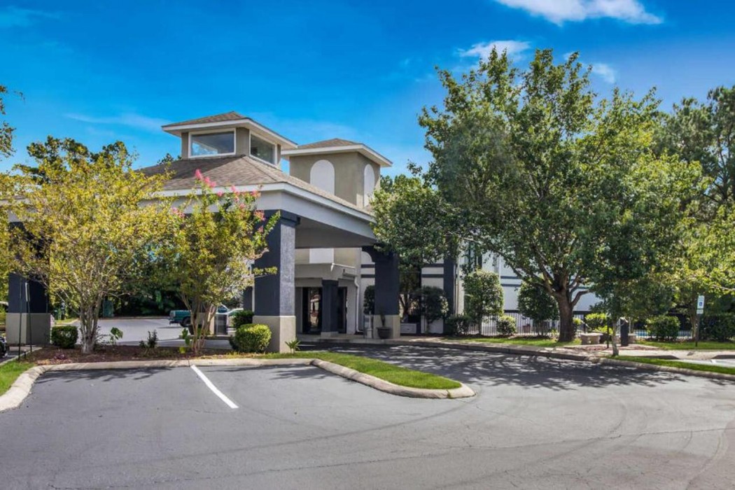 Quality Inn Near MCAS Cherry Point 1/26