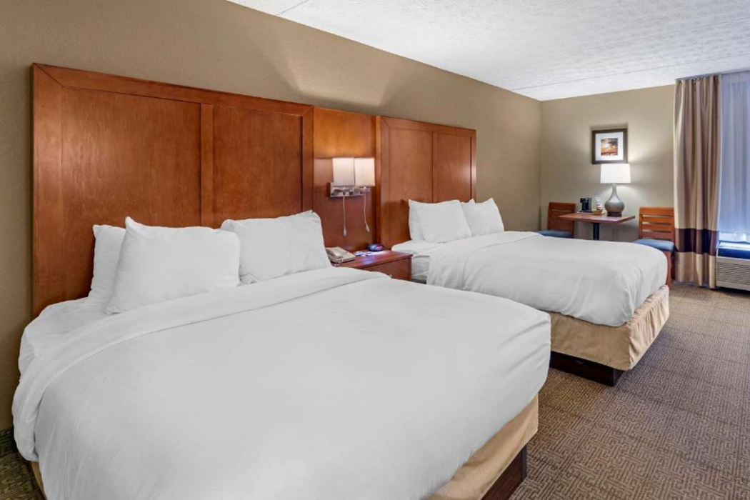 Comfort Inn Alliance 7/21