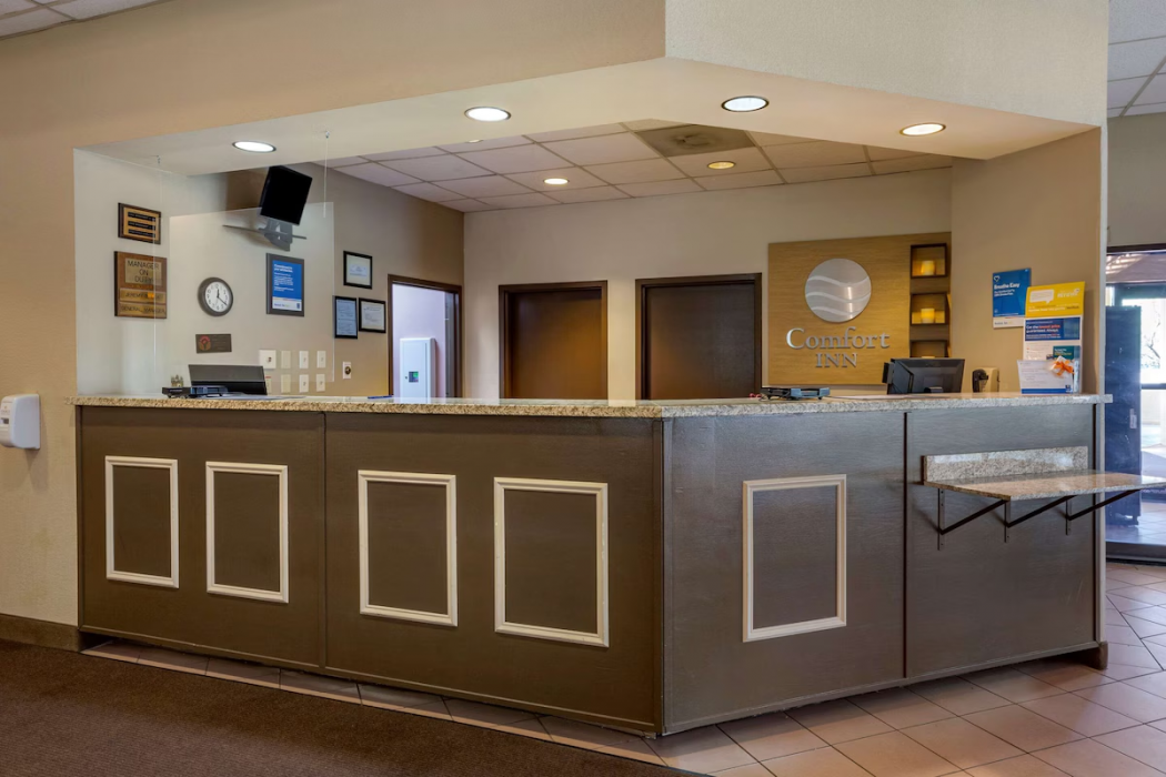 Comfort Inn Alliance 1/21