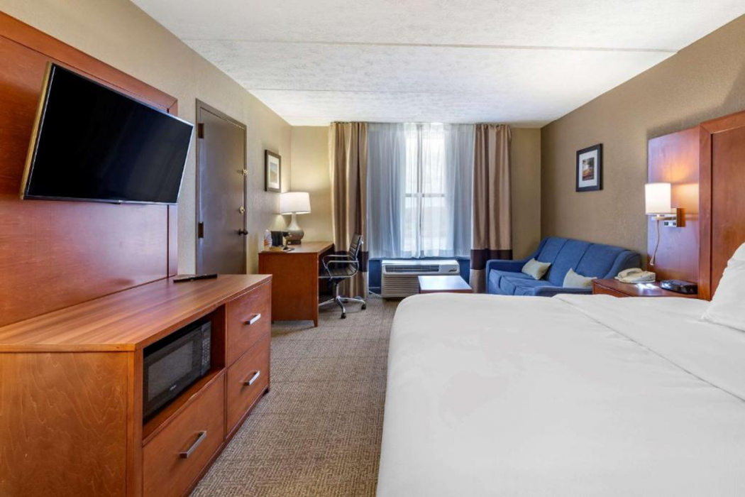 Comfort Inn Alliance 5/21