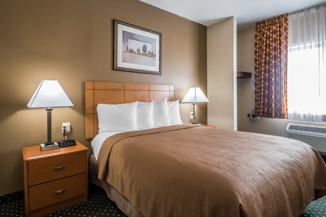 Quality Inn Coralville - Iowa River Landing 11/25