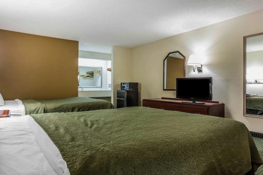 Quality Inn & Suites Stockbridge Atlanta South I-75 18/33