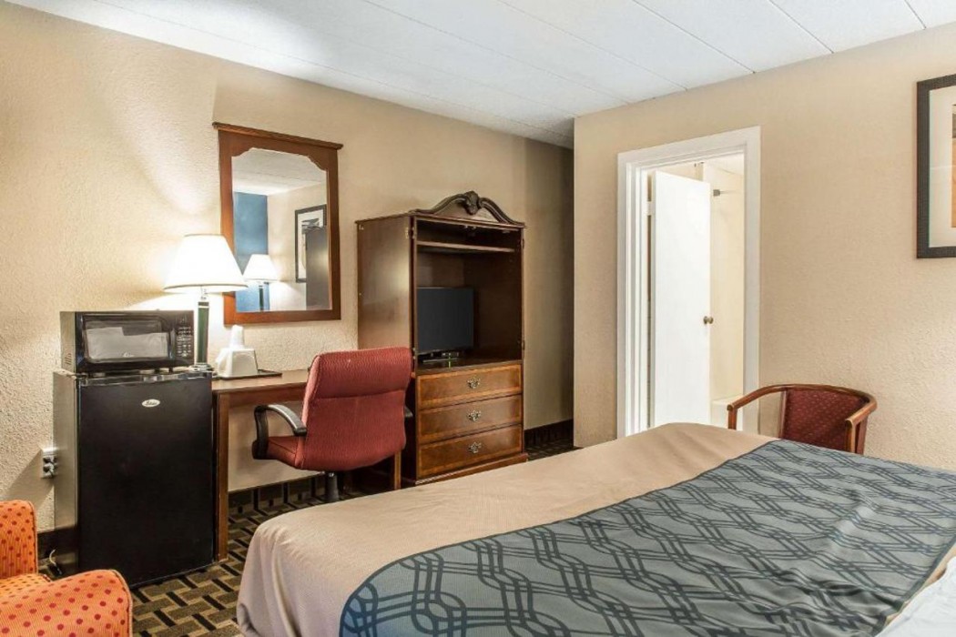 Econo Lodge Cranston - Providence 14/31