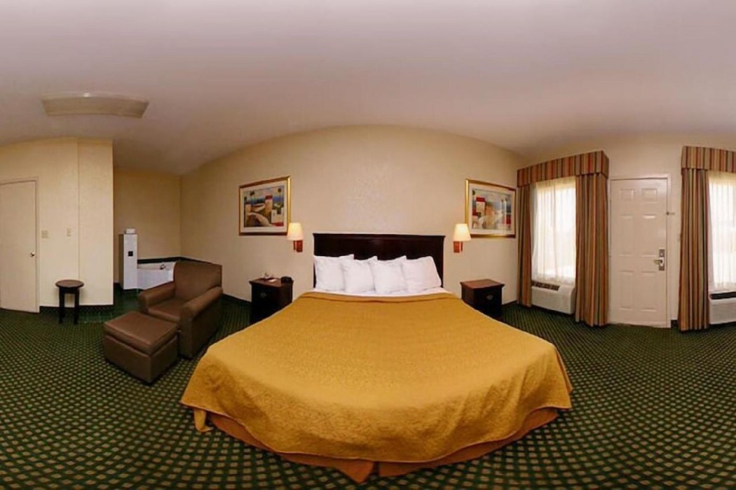 Econo Lodge Inn & Suites Philadelphia MS 22/80