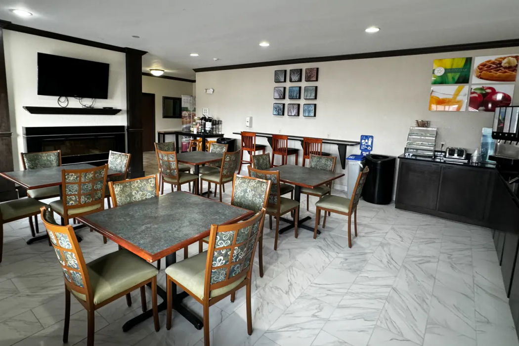 Quality Inn Forsyth - Decatur 12/20