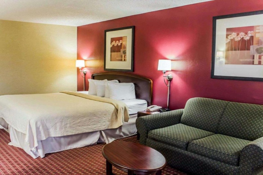 Quality Inn Roanoke Rapids 14/25