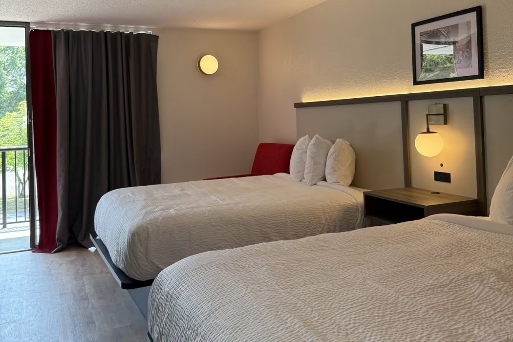 Ramada by Wyndham Lumberton NC North 19/60