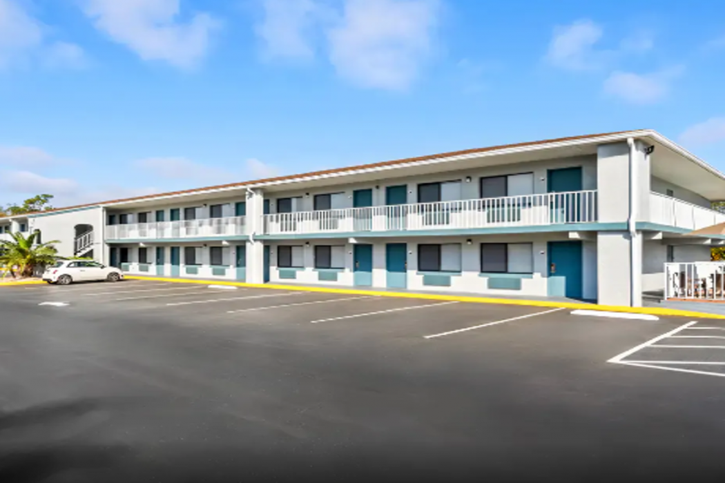 Quality Inn Orange City near Blue Spring State Park 2/33