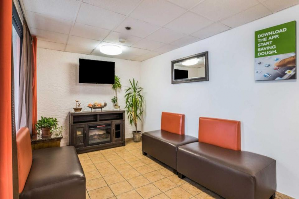 Motel6 Elk Grove Village, IL 28/44