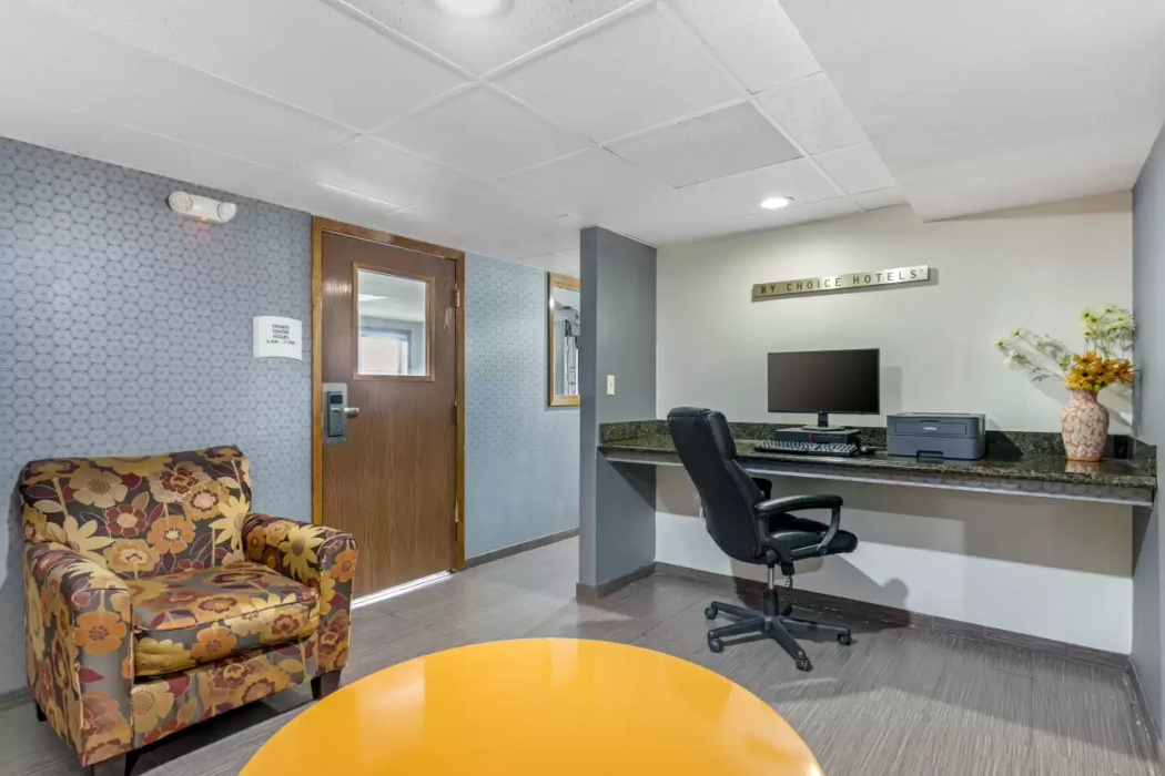 Quality Inn & Suites Lincoln South 13/26