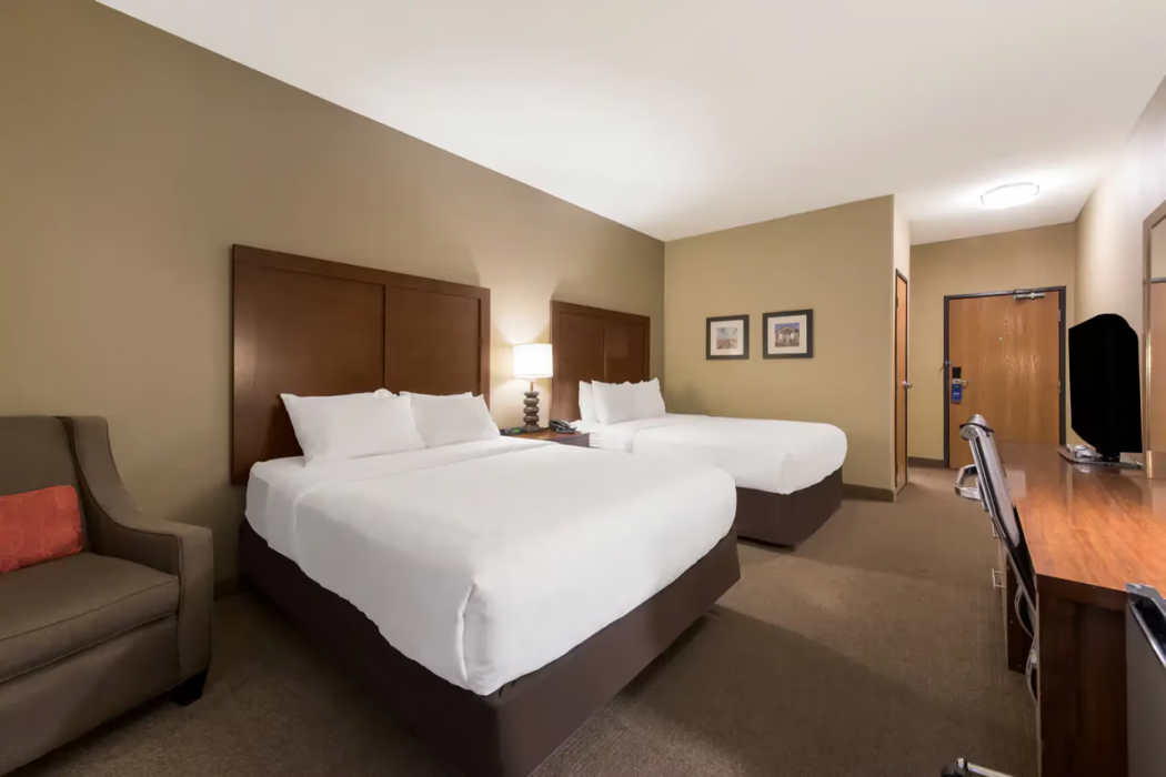 Comfort Inn Wichita East 10/25