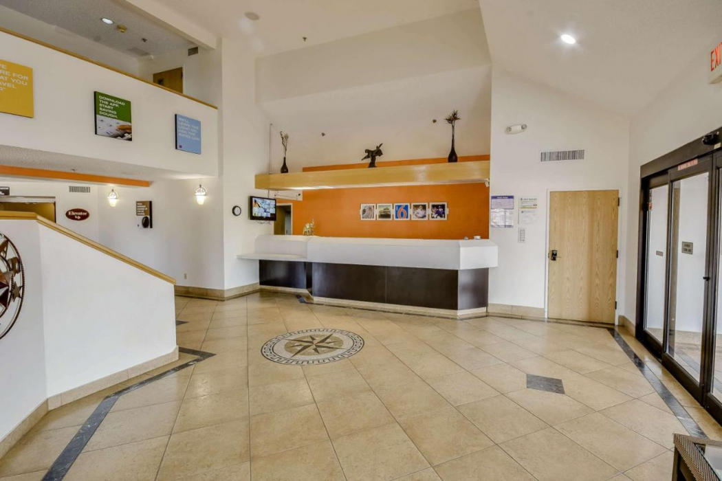 Lobby at Motel6 Katy, TX - Houston, KATY - TX