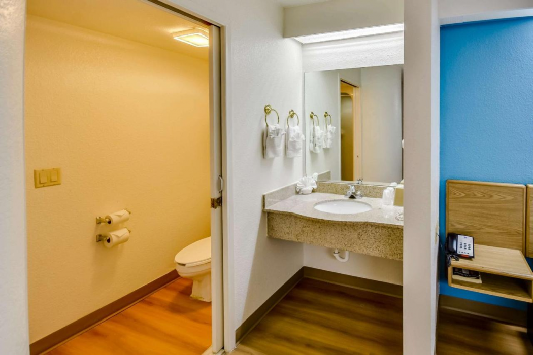 Motel6 Katy, TX - Houston 14/37
