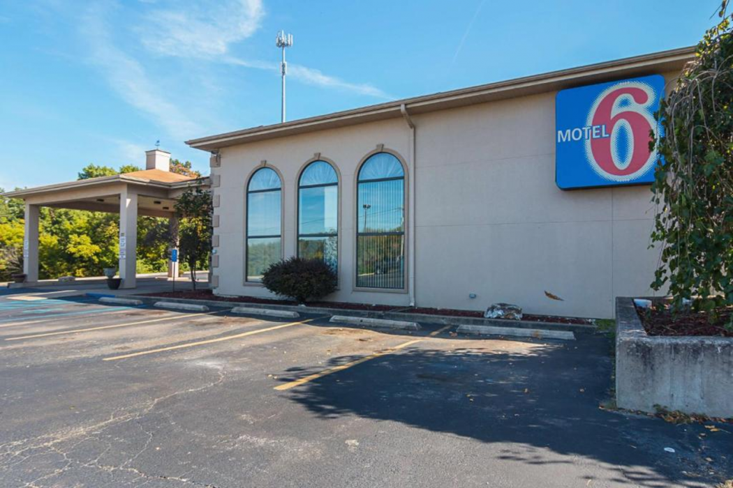 Motel6 Hannibal, MO in HANNIBAL - MO