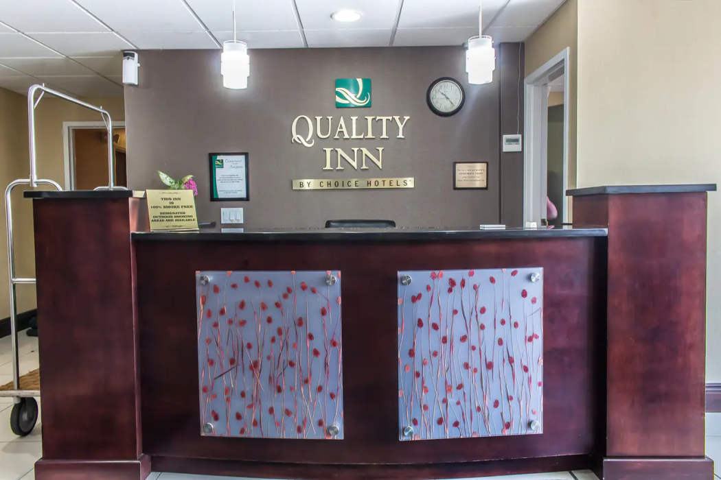 Quality Inn Near Mountain Creek 5/44