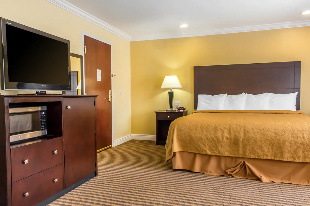 Quality Inn Near Mountain Creek 26/44