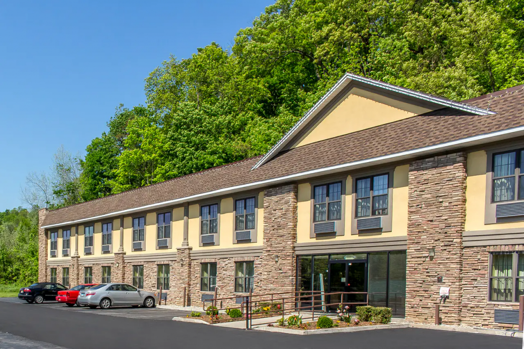 Quality Inn Near Mountain Creek 2/44