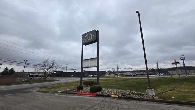 Copley Inn & Suites By OYO Akron OH 9/74