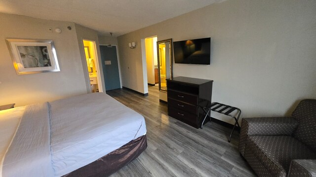 Copley Inn & Suites By OYO Akron OH 19/74