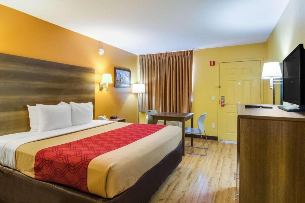 Econo Lodge Kingsland 16/25
