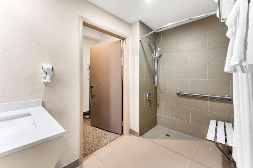 SureStay Plus by Best Western Reading North 26/26