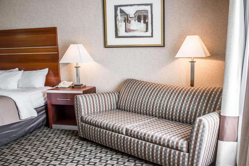 Quality Inn Clarion 9/27