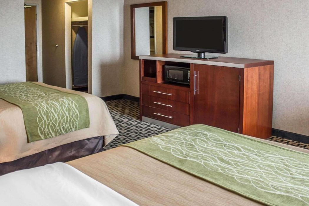 Quality Inn Clarion 7/27