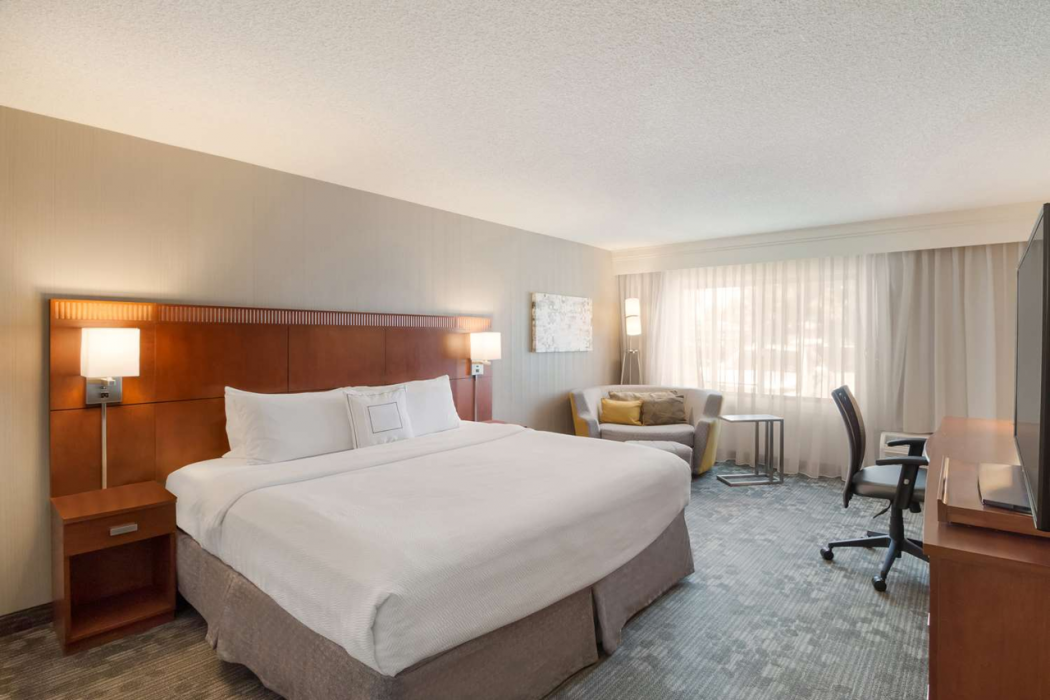 Sonesta Select Huntington Beach Fountain Valley 12/38