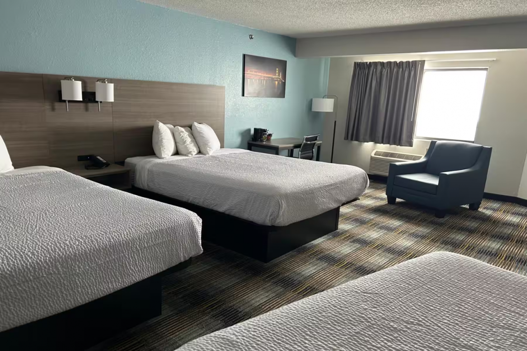 AmericInn by Wyndham Saint Ignace 10/56