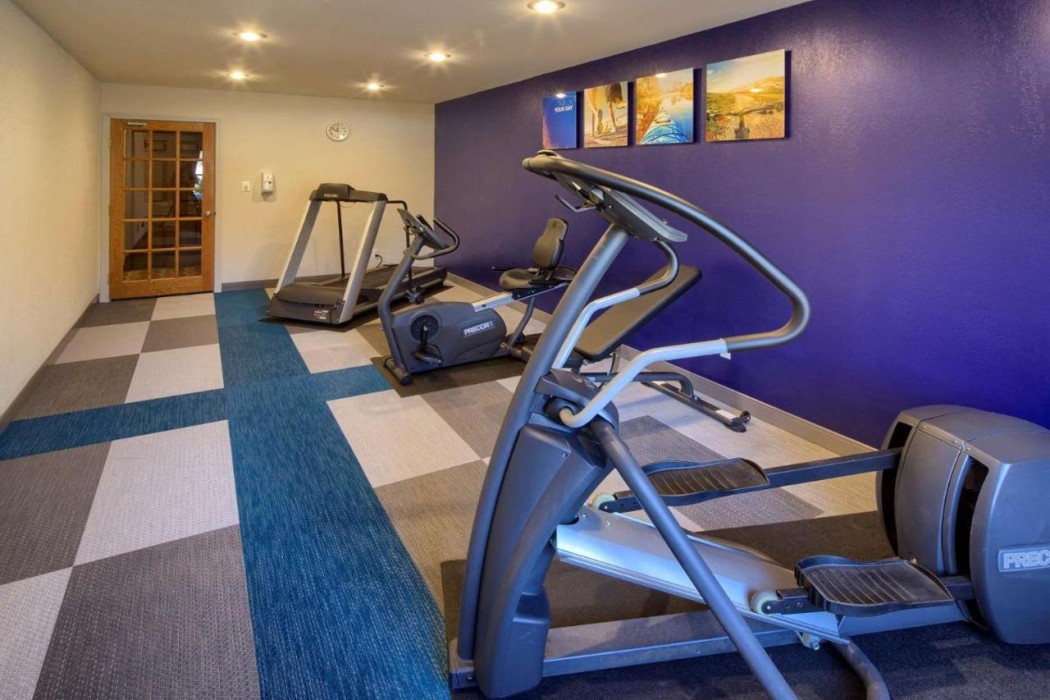 Comfort Inn Brunswick 12/24