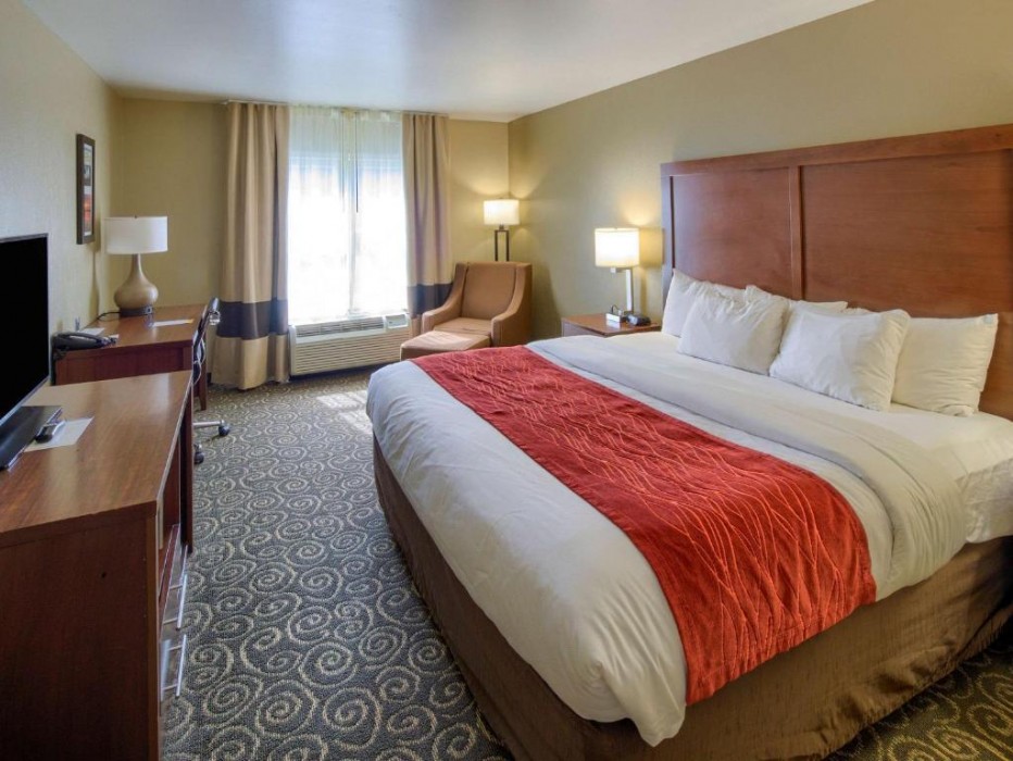 Comfort Inn Brunswick 6/24