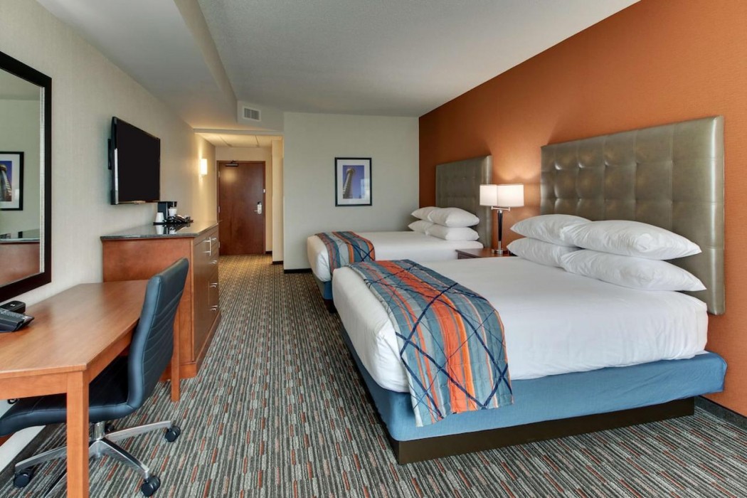 Drury Inn & Suites Knoxville West 15/67