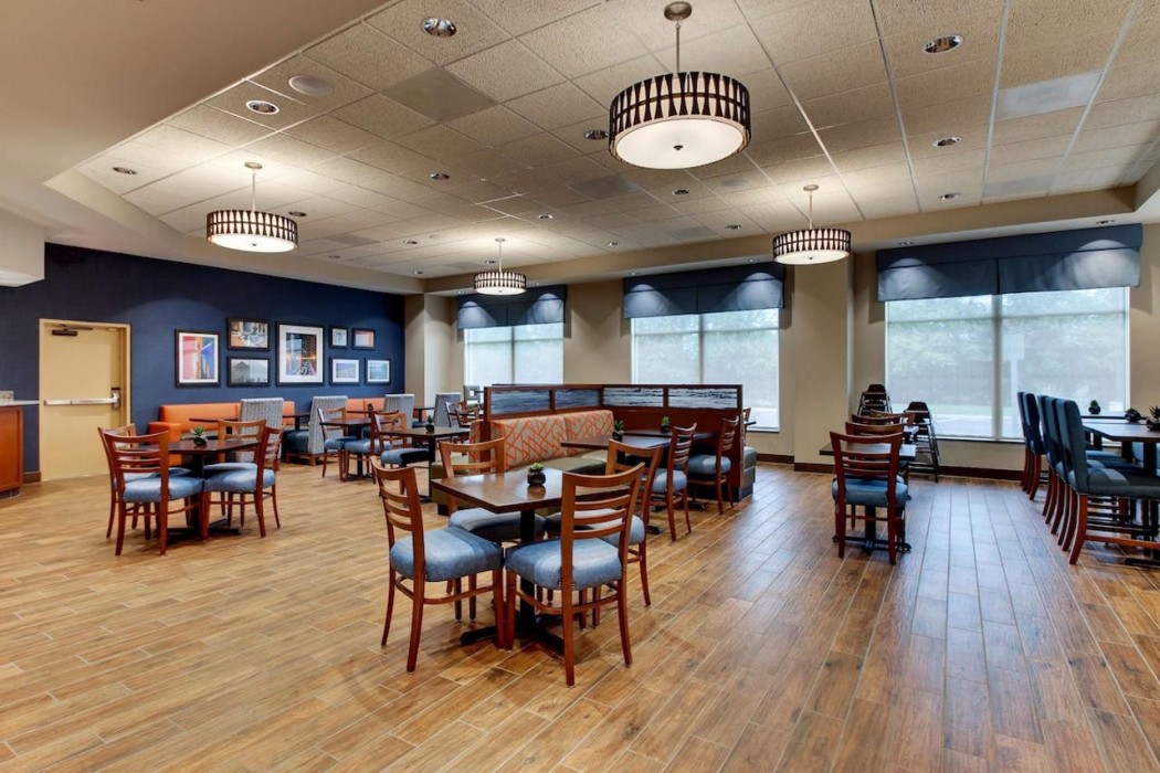 Drury Inn & Suites Knoxville West 28/67
